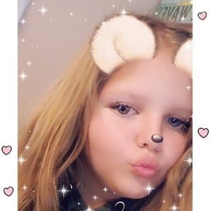 Meet your Posher, Lilly